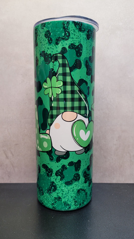 This 20 oz tumbler features a charming Love Gnome design on a stylish green cheetah print background.